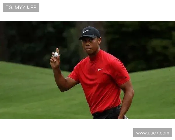 泰格·伍兹酒驾翻车遭美警方逮捕